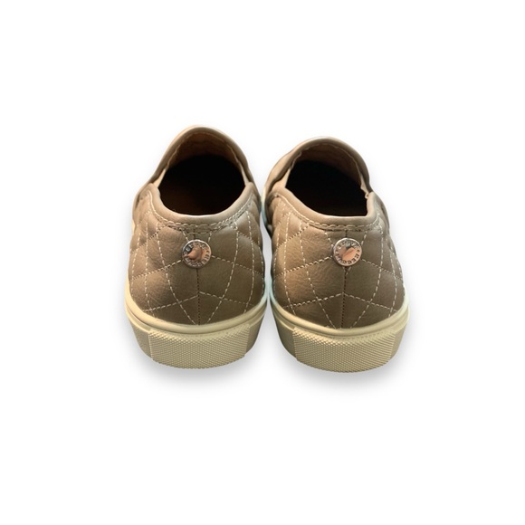 Steve Madden Shoes Ecentrcq Womens Quilted Slip-On Taupe Comfort Casual 7.5M Tan - Picture 6 of 7